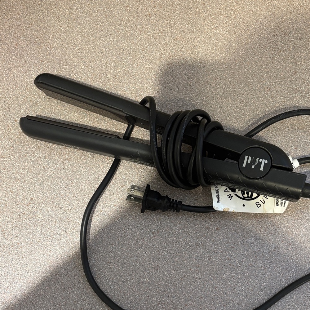 Black Hair Straightener